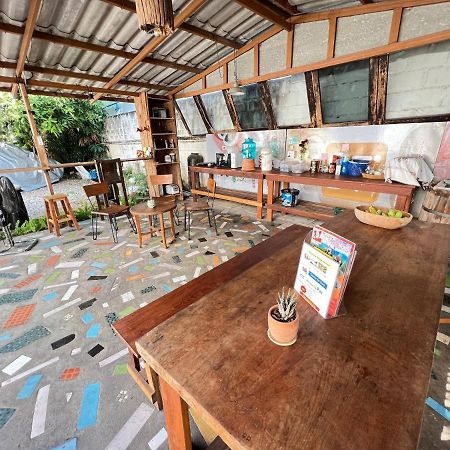 Plumeriahome Near Walking Street Chiang Mai Zewnętrze zdjęcie