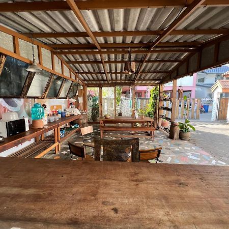 Plumeriahome Near Walking Street Chiang Mai Zewnętrze zdjęcie