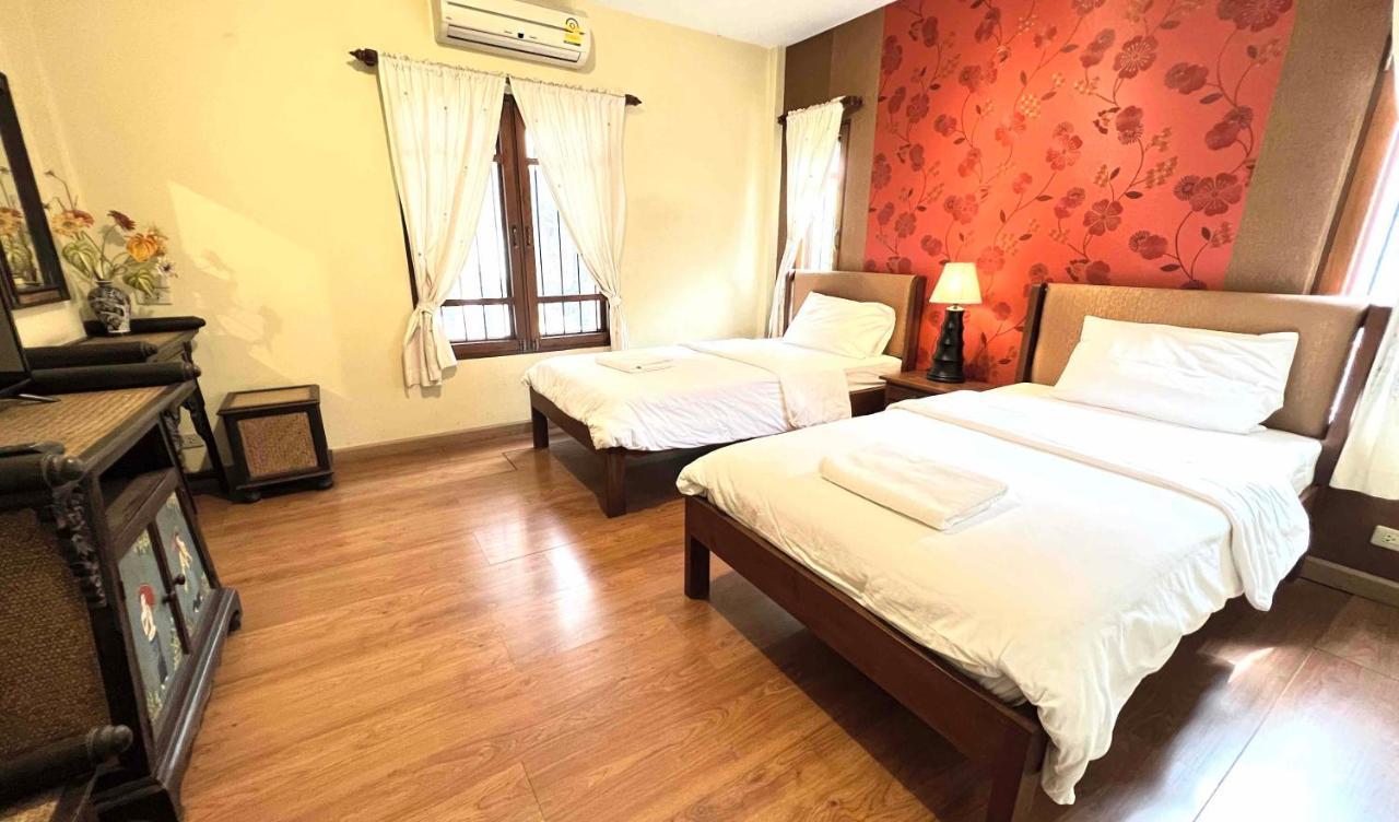 Plumeriahome Near Walking Street Chiang Mai Zewnętrze zdjęcie