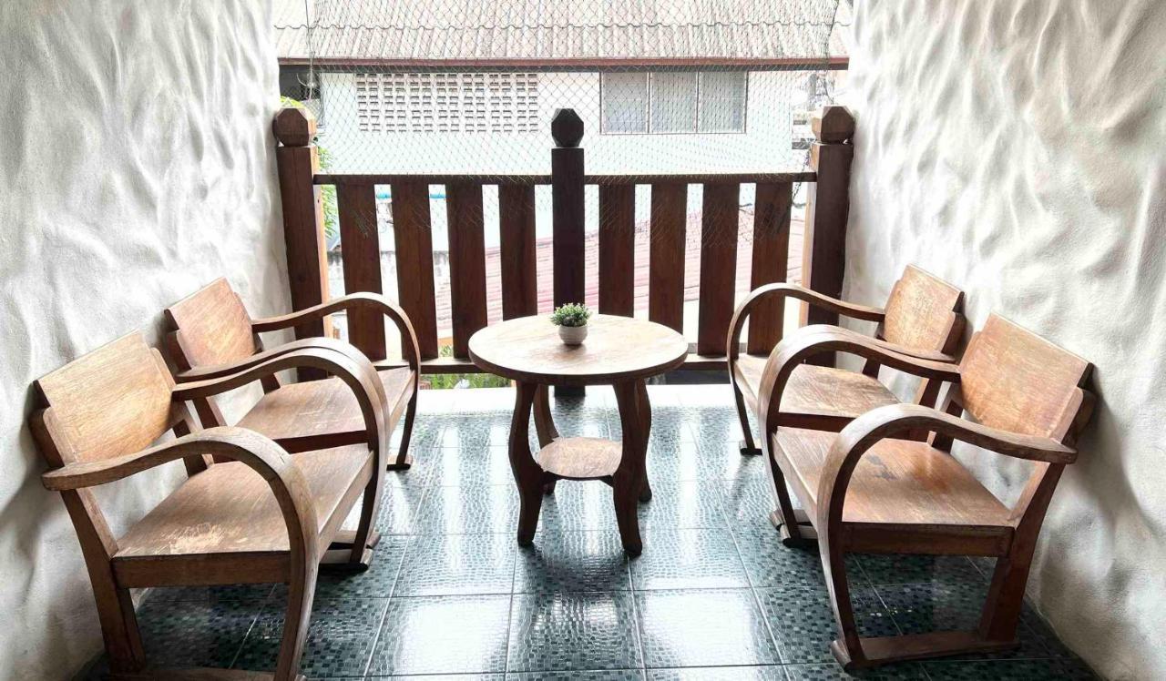 Plumeriahome Near Walking Street Chiang Mai Zewnętrze zdjęcie