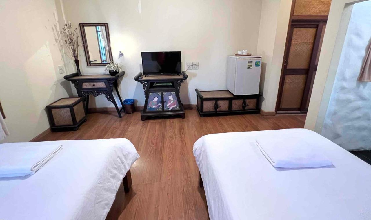 Plumeriahome Near Walking Street Chiang Mai Zewnętrze zdjęcie